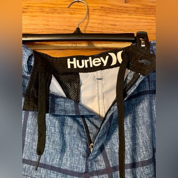 Men’s Hurley ABLE Blue Plaid Board Shorts Swim Trunks Size 34 - Picture 3 of 8